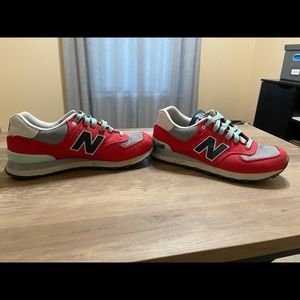 Womens New Balance shoes